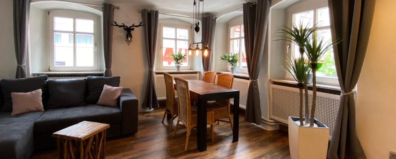 Appartement Schlossberg, Gasthaus Hirsch Гіршгорн Екстер'єр фото